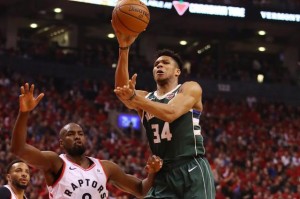 金年会-关于社区盾国际比赛日再迎强敌，多特蒙德遗憾出局，主帅态度——引发热议，控场能力受关注的信息